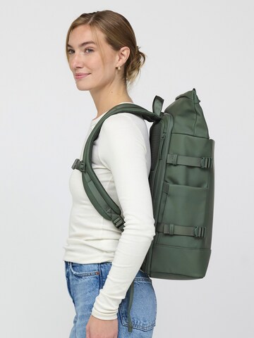 Kapten & Son Backpack 'Helsinki Pro' in Green: front