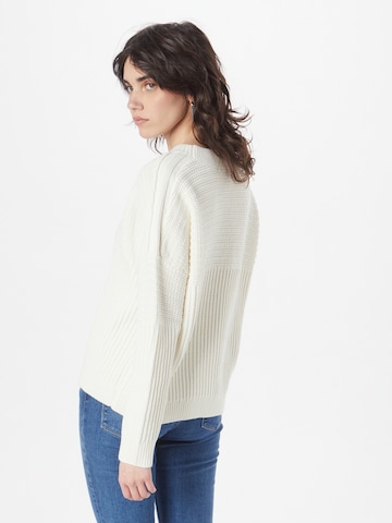 Pull-over ESPRIT en blanc