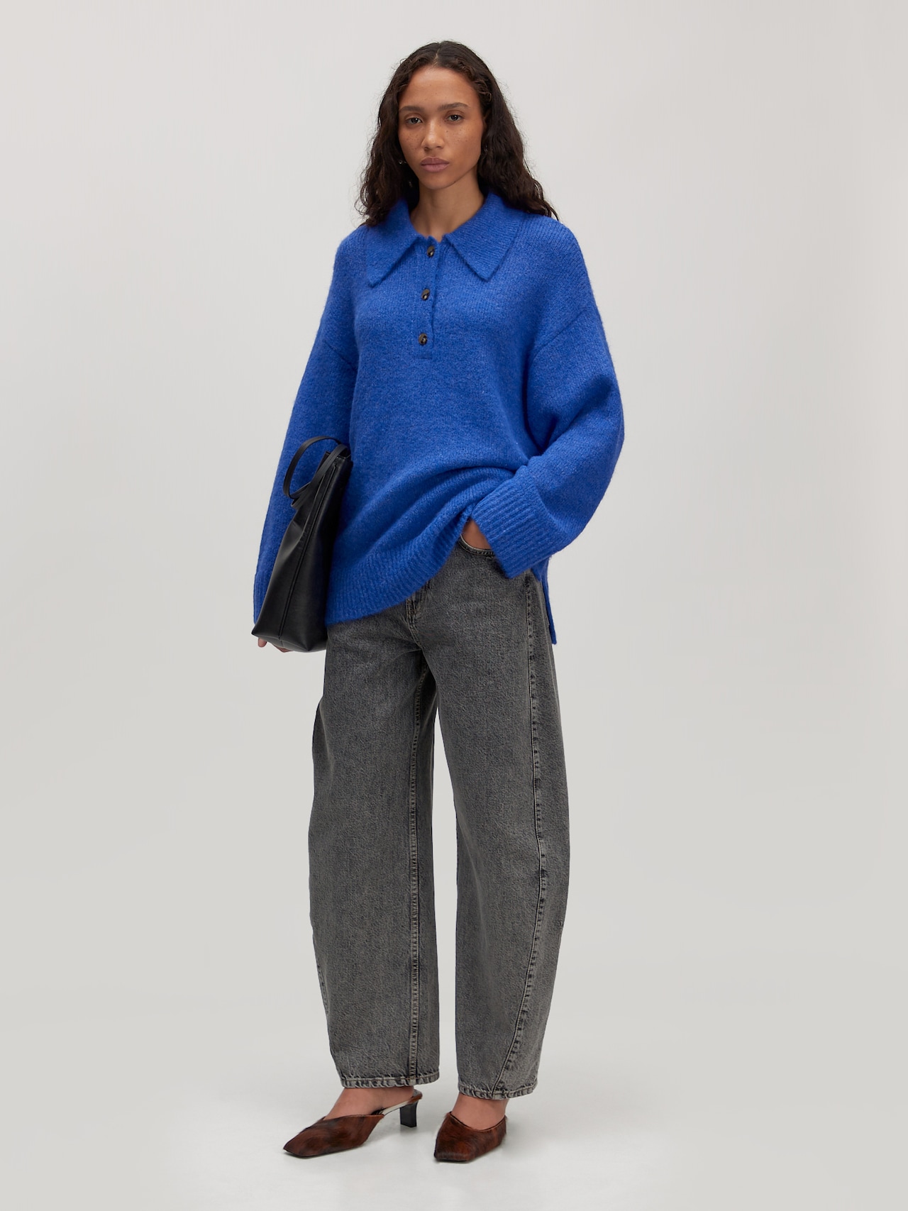 EDITED Pullover 'Laiani' royalblå