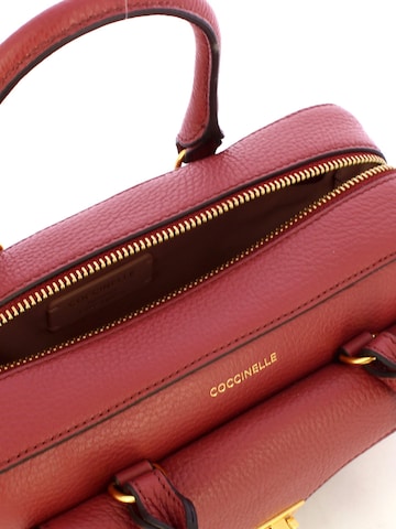 Coccinelle Handtasche 'Coccinelle Beat Soft Handbag Grained Leather'‌‌‌‌‌‌‌‌‌‌ in Braun
