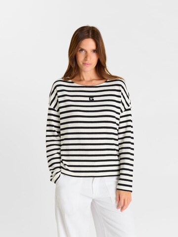 Pull-over Le Temps Des Cerises en blanc : devant