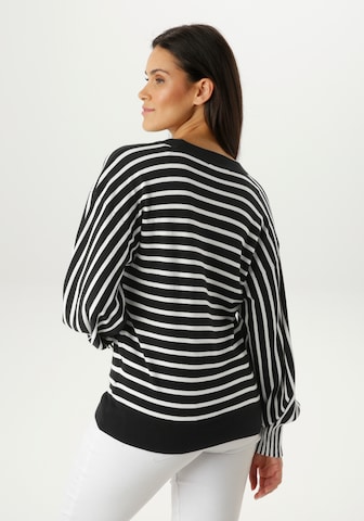 Aniston SELECTED Sweater in Black