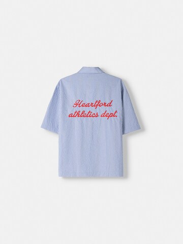 Coupe regular Chemise Bershka en bleu