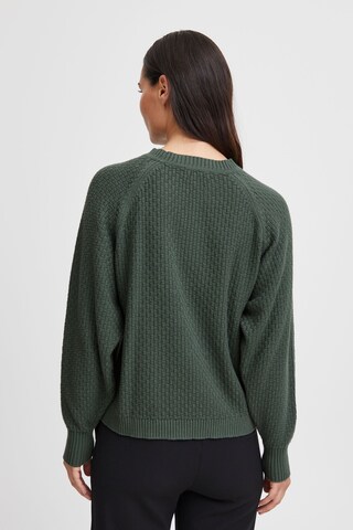 Pull-over b.young en vert