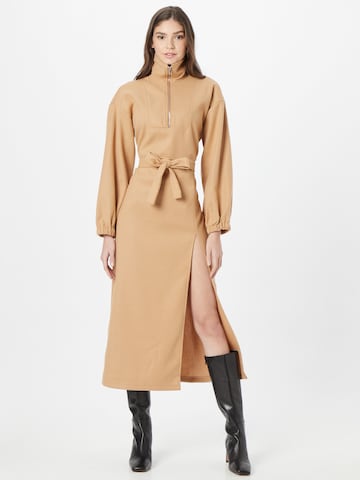 Robe Missguided en beige : devant