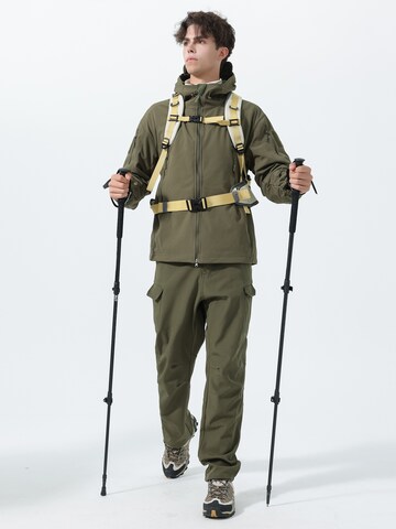 Youthup Sports Suit in Green