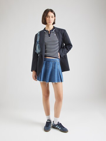 Tommy Jeans Kampsun 'ESSENTIAL', värv sinine