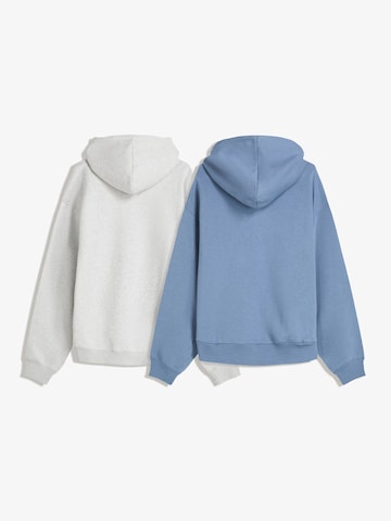 Bershka Sweatshirt in Blauw