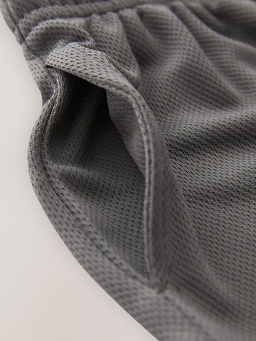 Next - regular Pantalón deportivo en gris