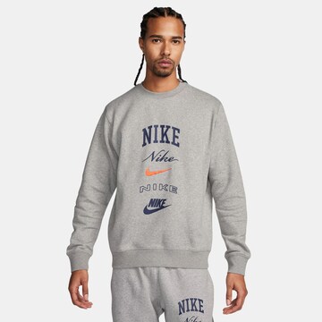 Nike SportswearSweater majica 'Club' - siva boja: prednji dio