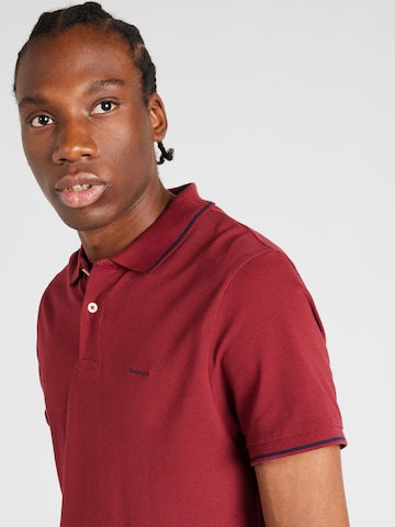 T-Shirt 'RUGGER' GANT en rouge