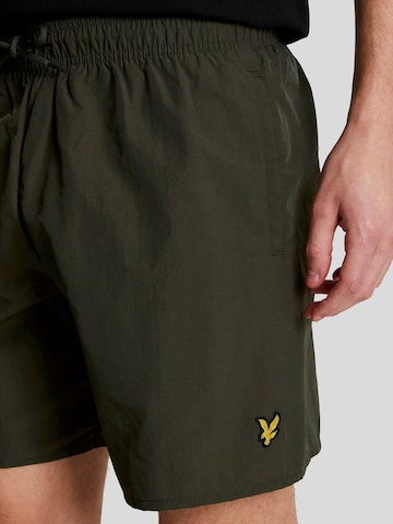 Shorts de bain Lyle & Scott en vert