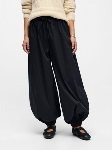 OBJECT Baggy Trousers in Black: front