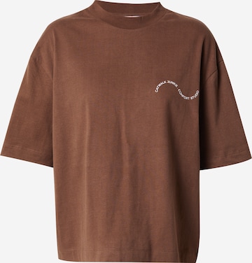 Comfort Studio by Catwalk Junkie - Camiseta 'SLOW DOWN' en marrón: frente