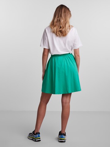 PIECES Skirt 'Ang' in Green