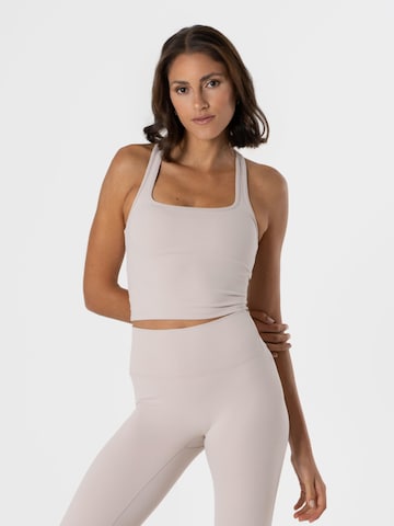 dayr Sports Top in Beige: front