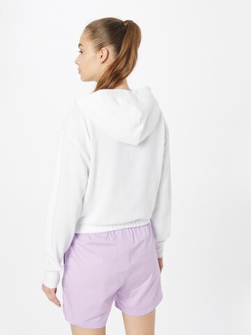 Sweat-shirt 'Legacy' Champion Authentic Athletic Apparel en blanc