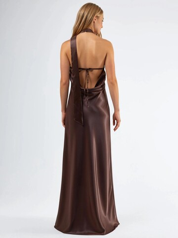 Hiccup Evening Dress in Brown