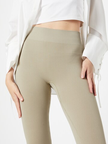 TOPSHOP Skinny Leggings in Green