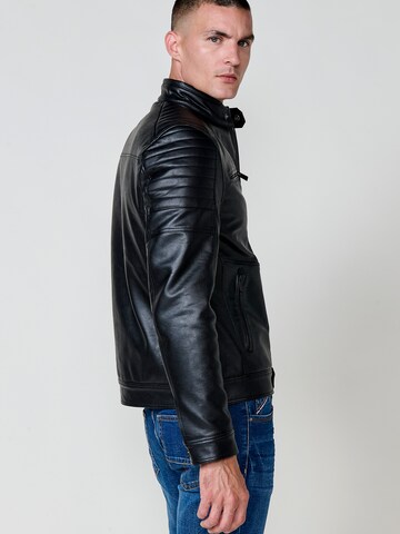 KOROSHI Jacke in Schwarz