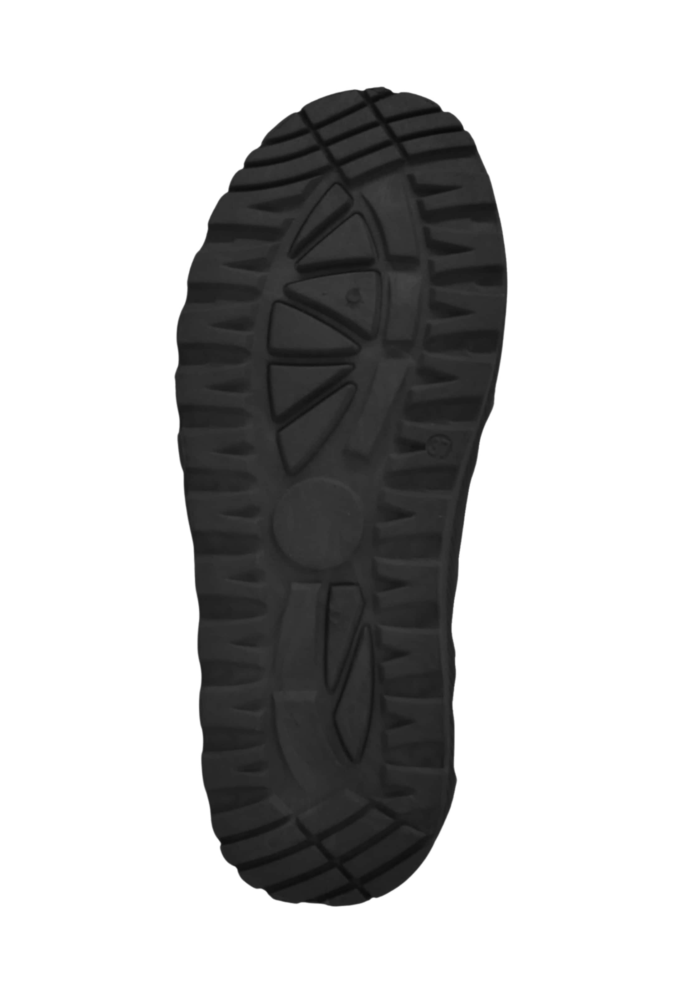 Elara Boots in Black