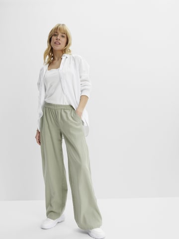 bonprix Loosefit Hose in Grün