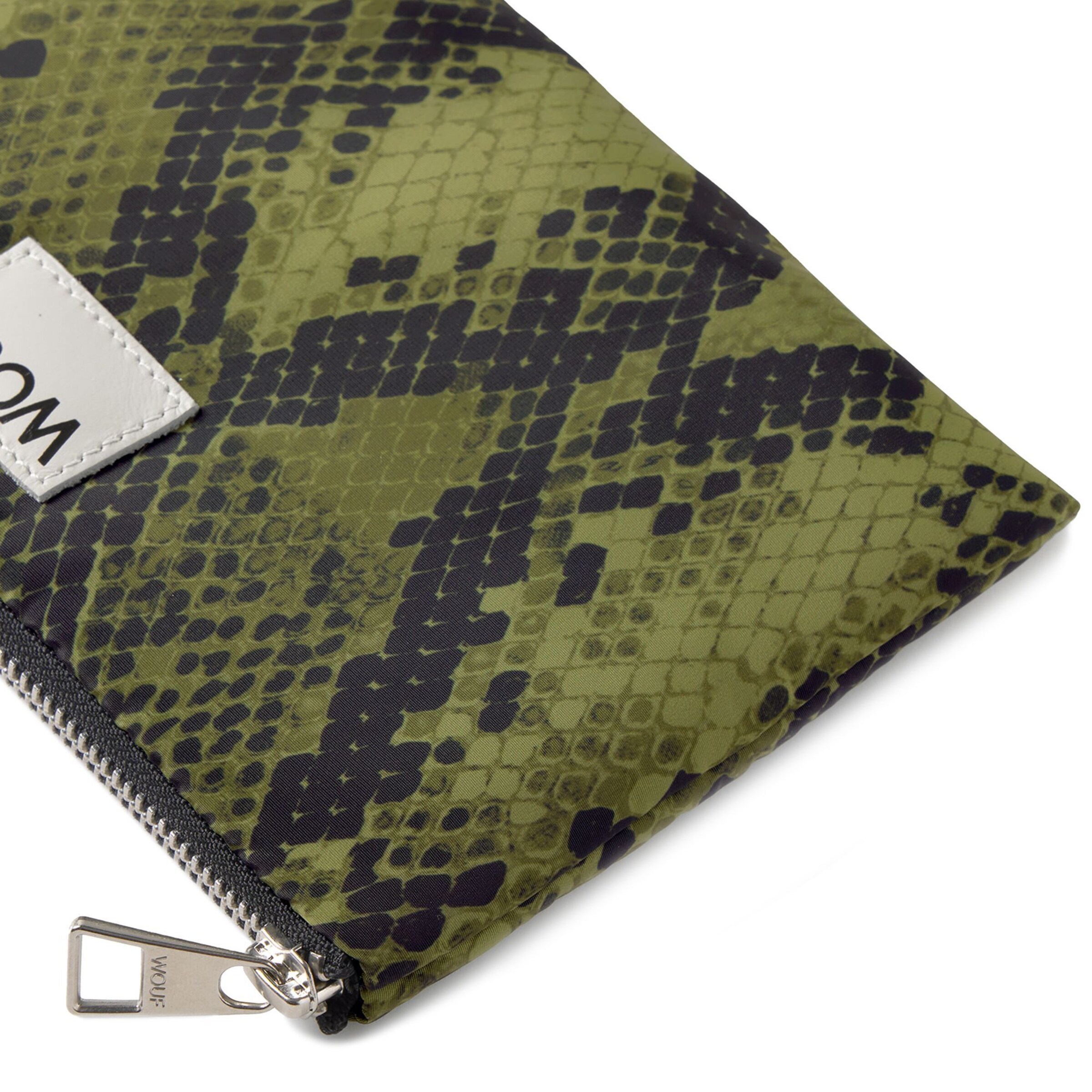 Beauty case 'Studio' di Wouf in verde