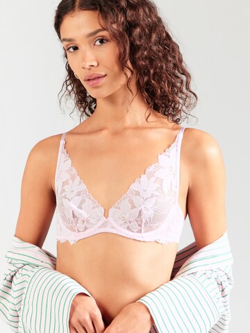 Triunghi Sutien 'Ingrid' de la Hunkemöller pe roz: față