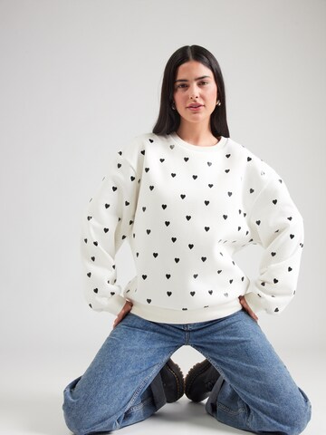 ABOUT YOU Majica 'Silene' | bela barva: sprednja stran