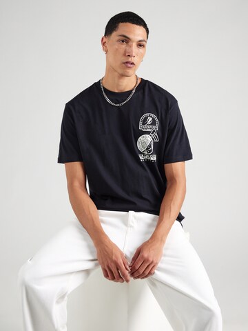 NAPAPIJRI Bluser & t-shirts 'FUNES' i sort: forside