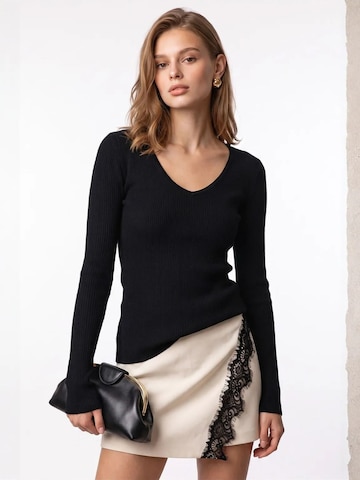MixRay Svetr 'Pullover' – černá