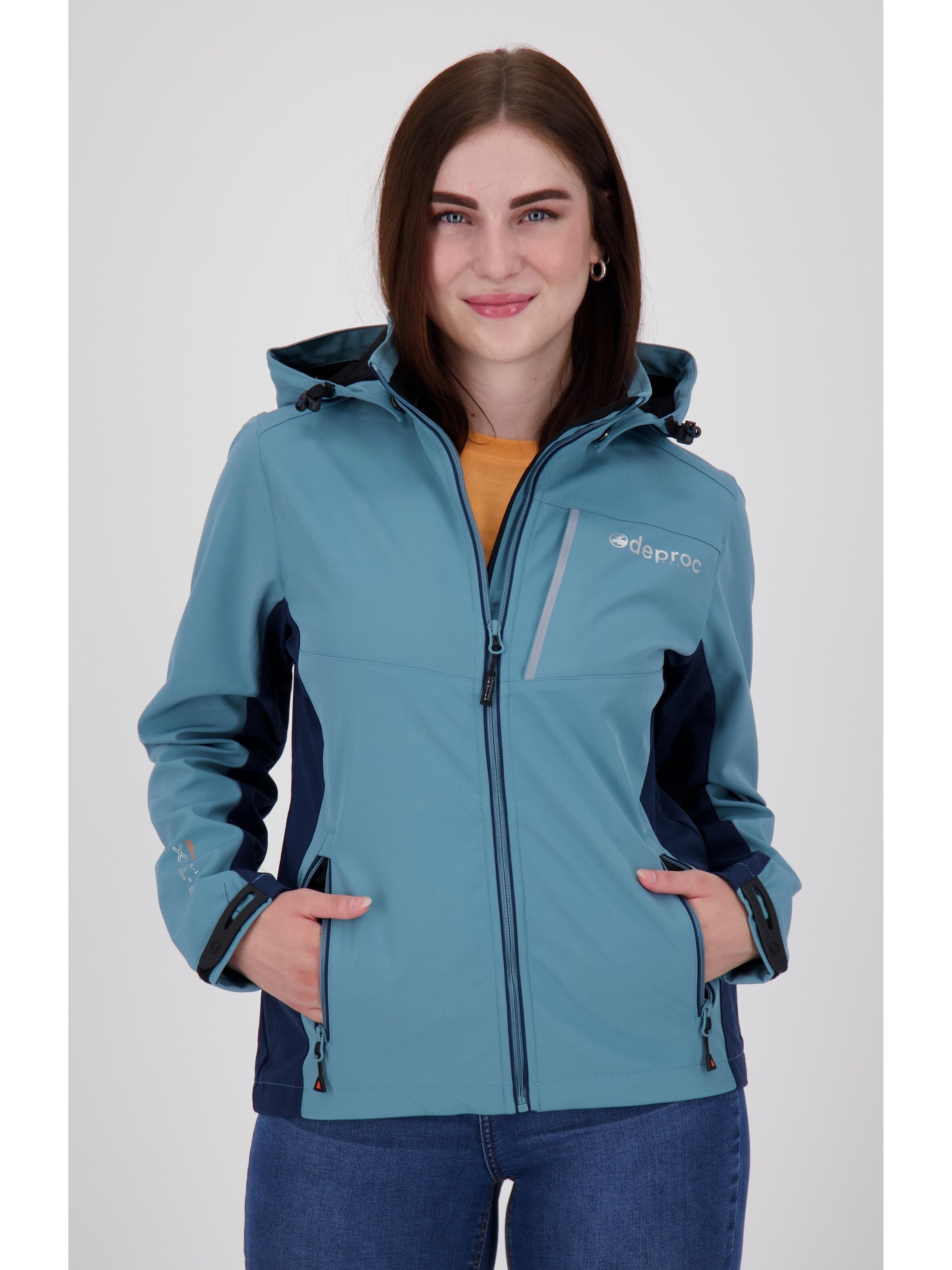 deproc Between-Season Jacket 'NUNAVUT WMN' in Blue: front