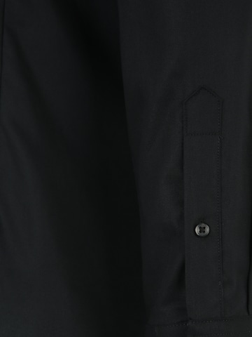 Bruun & Stengade גזרה רגילה חולצות לגבר 'Begovic' בשחור