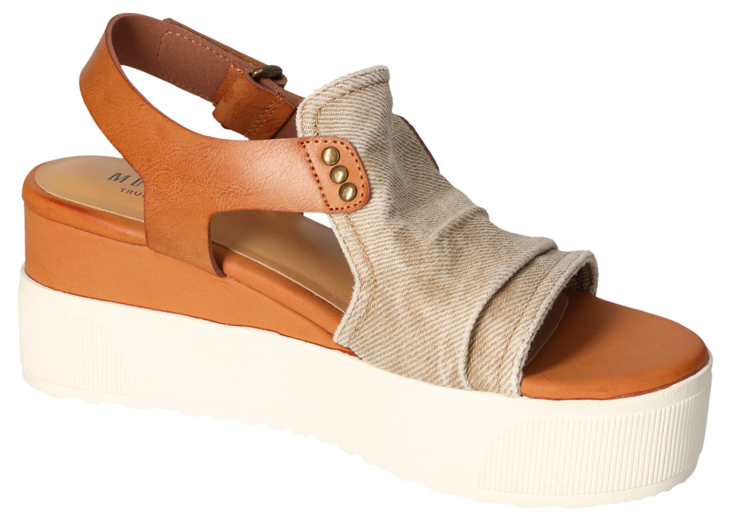 MUSTANG Sandale in Beige