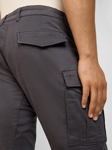 yazubi Slimfit Cargohose 'Jayden' in Grau