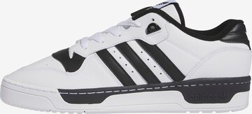 ADIDAS ORIGINALS - Zapatillas deportivas bajas 'Rivalry' en blanco: frente