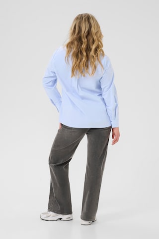 KAFFE CURVE Blouse 'Osina' in Blauw