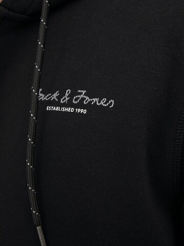 JACK & JONES Zip-Up Hoodie 'Berg' in Black