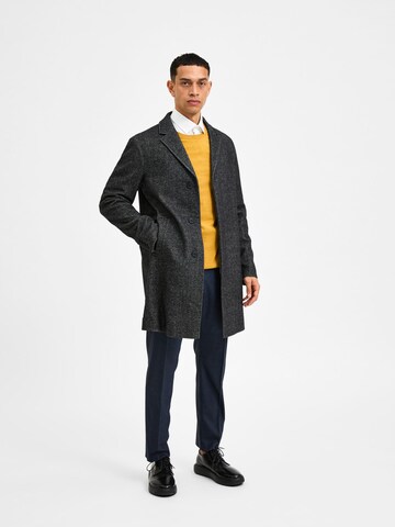 SELECTED HOMME Between-seasons coat 'Hagen' in Grey