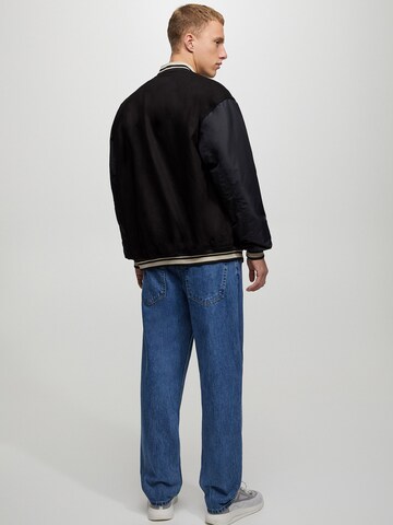 Pull&Bear Loosefit Jeans in Blauw