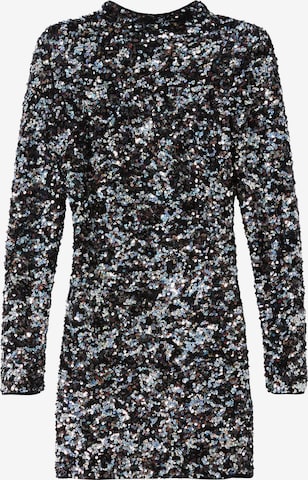 Bershka Mekko värissä musta: etupuoli