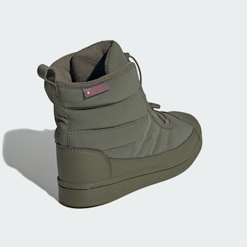 ADIDAS ORIGINALS - Bota de neve 'Superstar' em verde