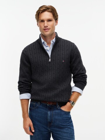 TOMMY HILFIGER Sweater 'CLASSIC' in Grey: front