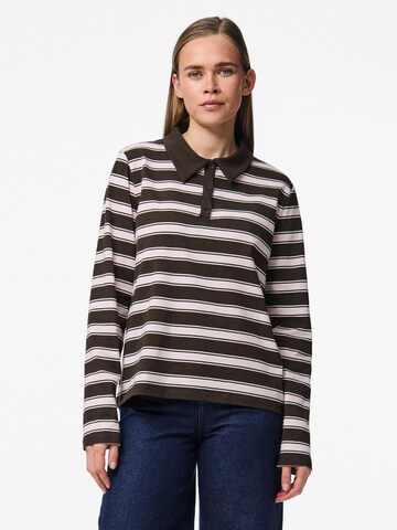 PIECES Shirt 'PCFrankie' in Bruin: voorkant