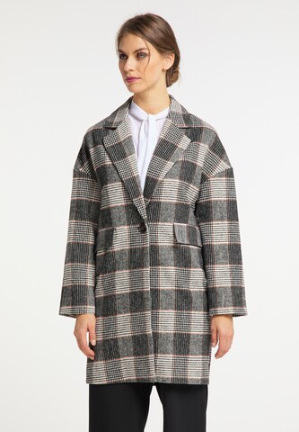 usha BLACK LABEL Between-Seasons Coat in White: front