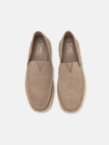 Slipper 'Alfonso' di TOMS in beige