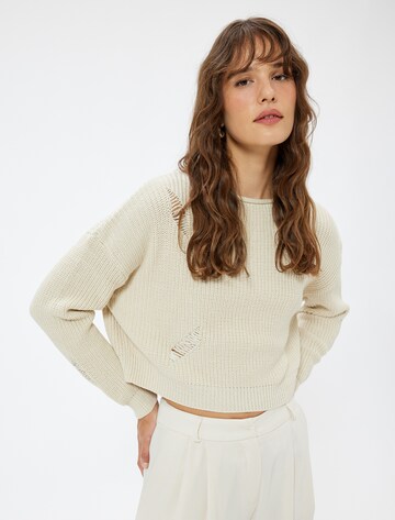 Koton Sweatshirt in White: front