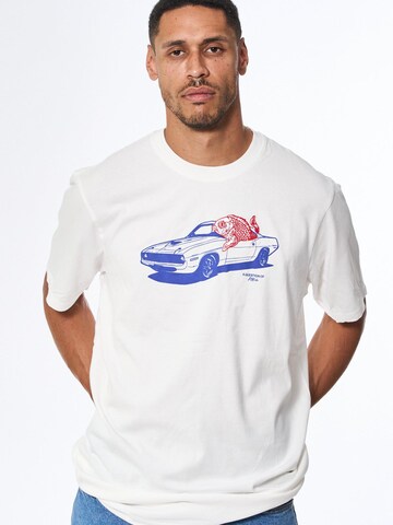 A Question Of (AQO) Shirt 'Carfish' in Wit