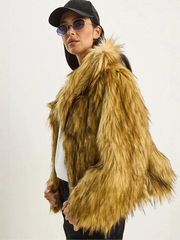 Bianco Lucci Winterjas in Beige