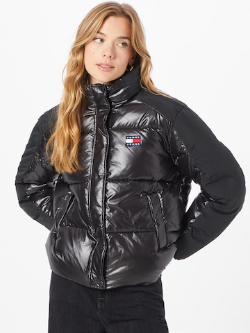 Tommy Jeans Jacke in Schwarz: predná strana